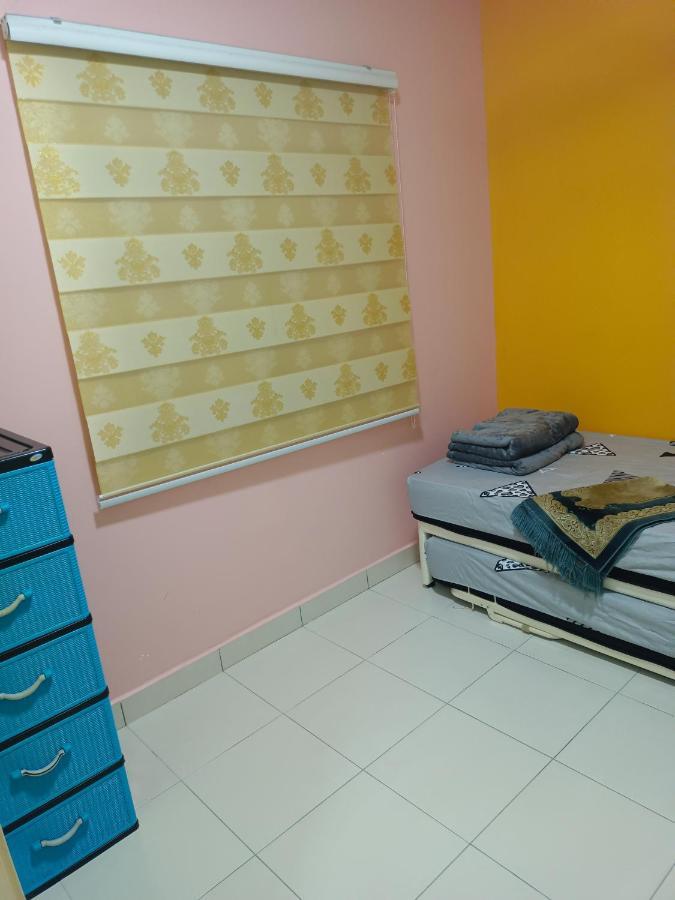 Nena Homestay Setia Alam, Air Conditioned, High Speed Internet Shah Alam Exteriér fotografie