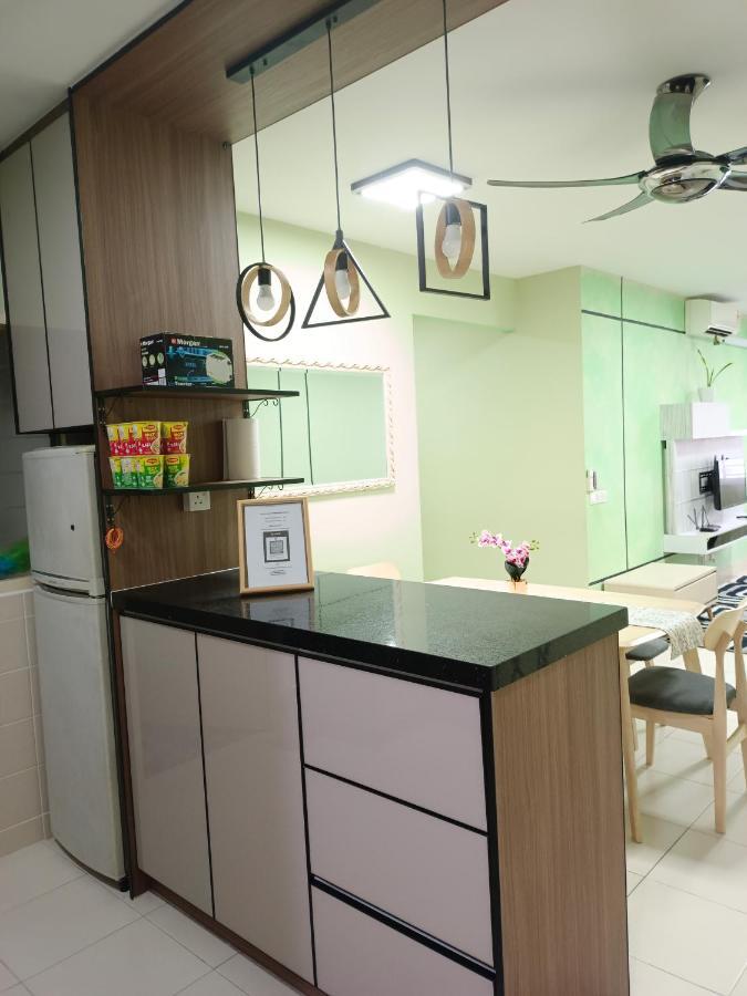 Nena Homestay Setia Alam, Air Conditioned, High Speed Internet Shah Alam Exteriér fotografie