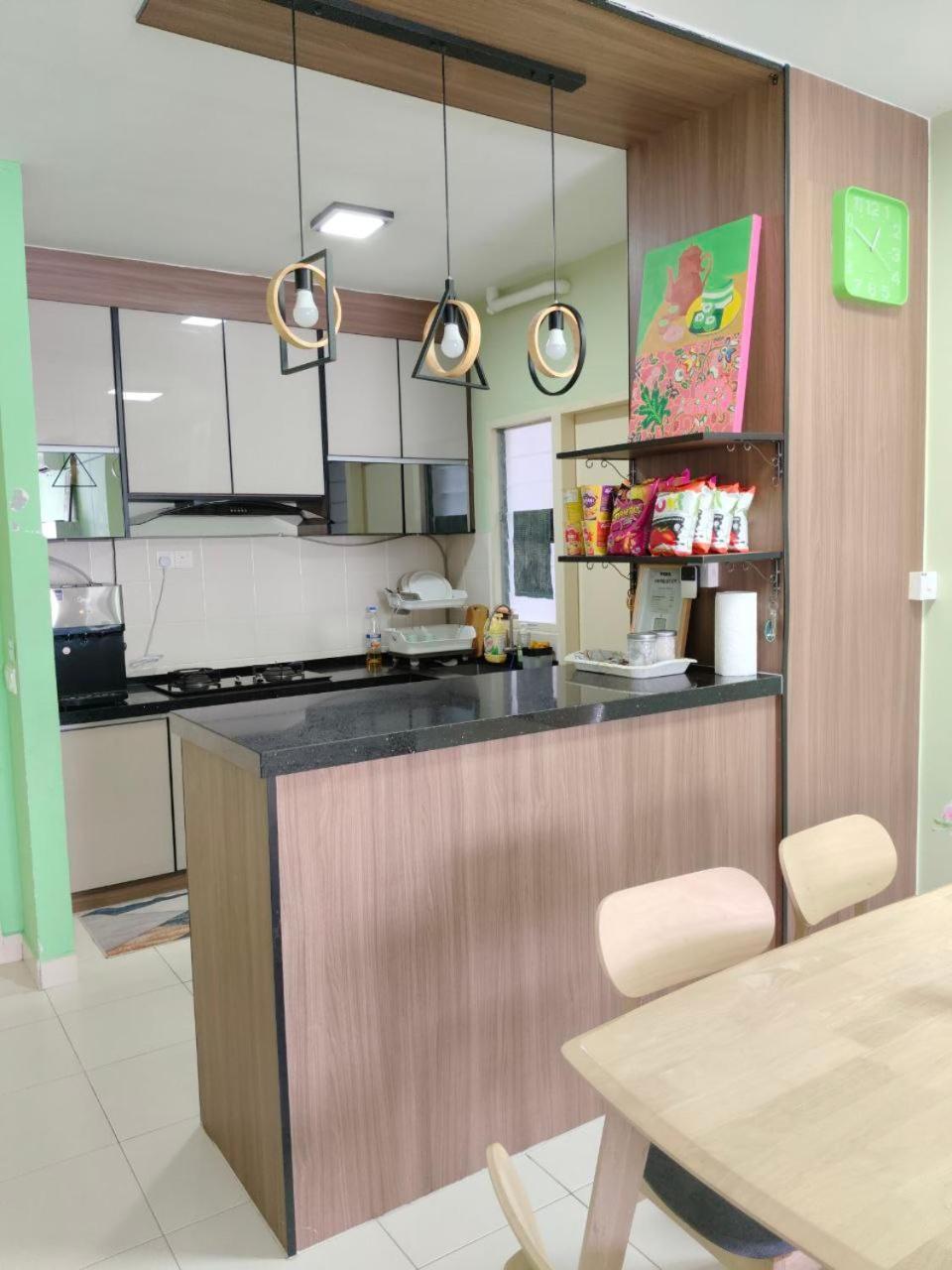 Nena Homestay Setia Alam, Air Conditioned, High Speed Internet Shah Alam Exteriér fotografie